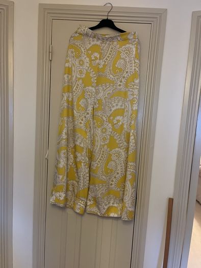 Zara wide leg Trousers