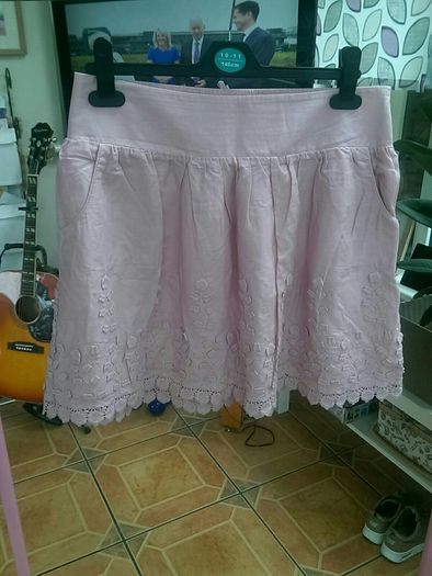 10  Euro Each.Size 12