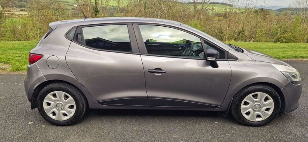 Renault Clio 2013 TCE 90 - Perfect first car