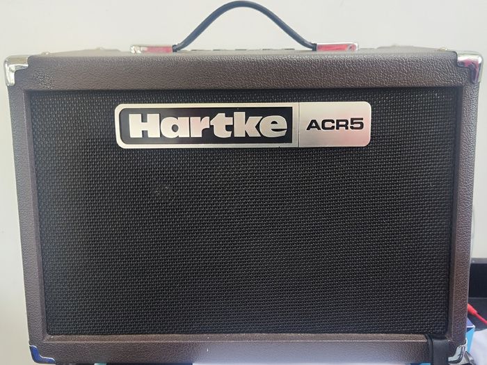 Hartke ACR5 50W Acoustic Guitar Amplifier. Excellent Condition