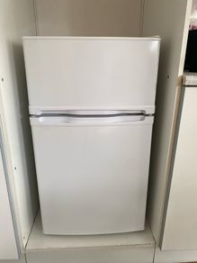 Mini fridge