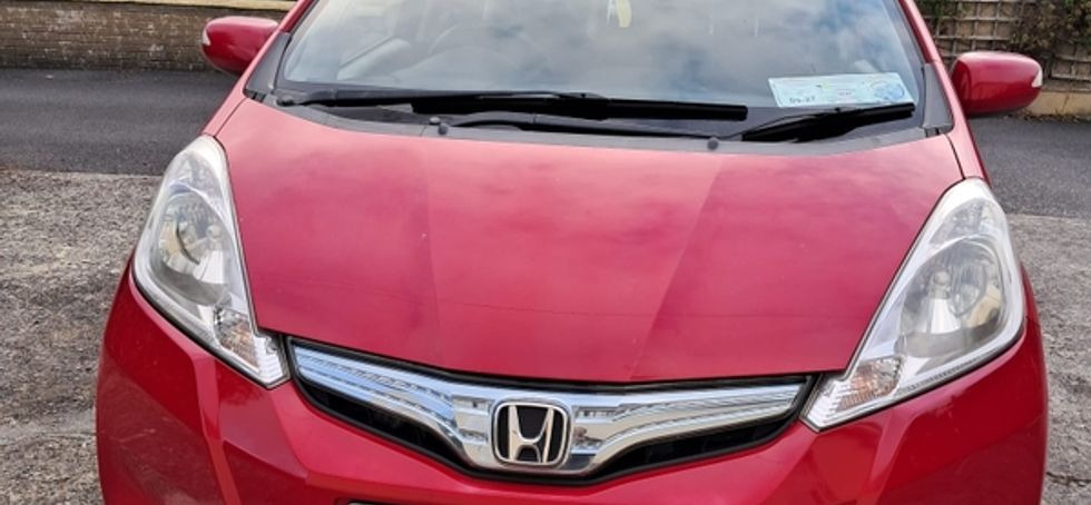 2012 Honda Fit Hybrid Tax and Nctd 2nd owner