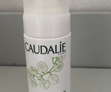 Caudalie instant foaming cleanser