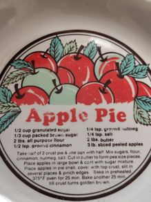 Vintage Retro Apple Pie Dish