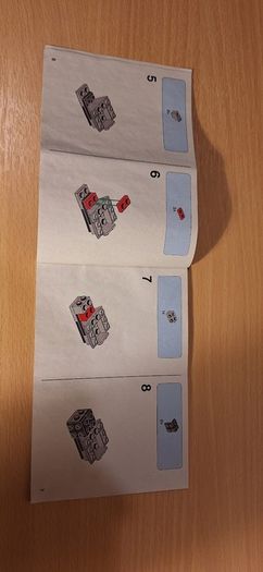 LEGO Star Wars 75161 TIE Striker Microfighter