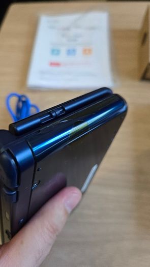 New 3DS XL Metallic Blue Boxed