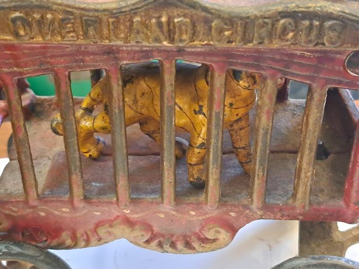 Cast Iron art