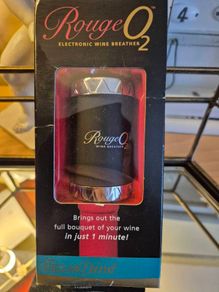 CellarDine Rouge O2 Electronic Wine Aerator, AV