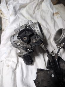 BMW r1200 GSA 2006 throttle bodies