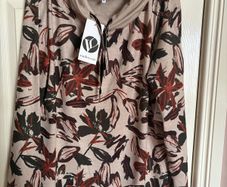 ladies top