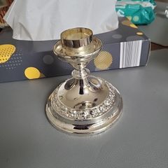 Candle holder