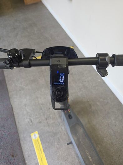 NIU KQi2 Pro Electric Scooter | Range 40km (EU version)
