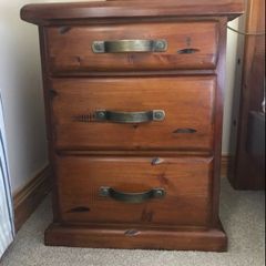 Bedroom lockers (2)