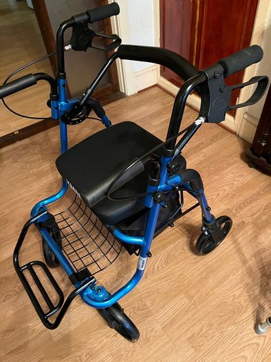Walking frame/seat