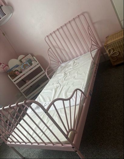 kids bed frame