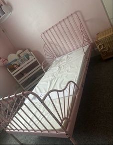 kids bed frame