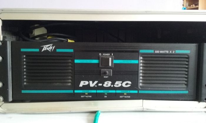 Peavey power amp