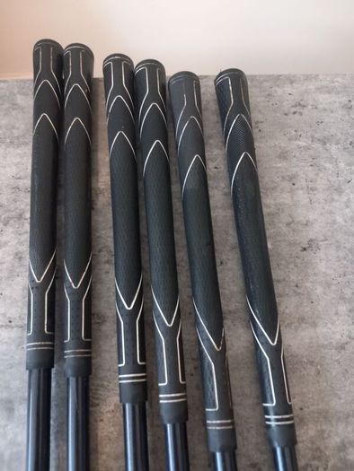 Taylormade golf irons. Right handed clubs