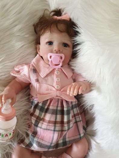 Reborns By Laura.  Introducing Annie.  Heavy, Weighted Reborn Doll