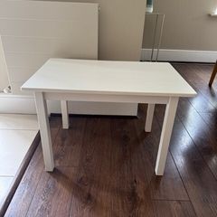 Children's Table
