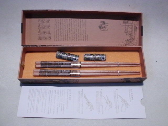 Gift boxed set of bamboo sticks