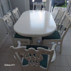 Dining Table & Chairs