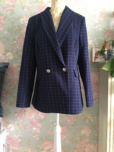 Savida checked blazer, new. Size M