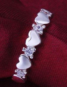 Hearts Ring