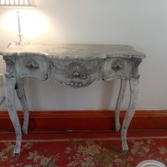 console table