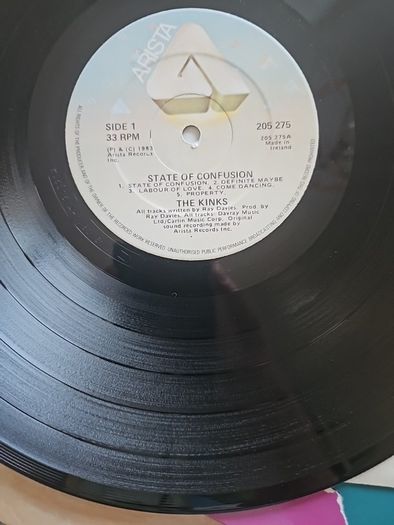 The Kinks LP (Irish) - State Of Confusion