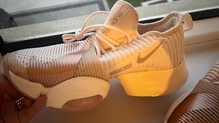 Training shoe