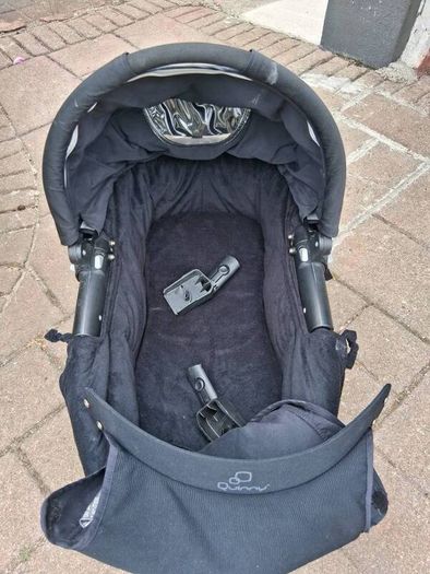 quinny buzz baby bassinet