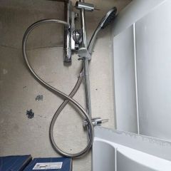 Shower Complete Shower Set  Shower Tray, Mixer, Riser Rail & Handset