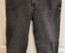 Black jeans Mango