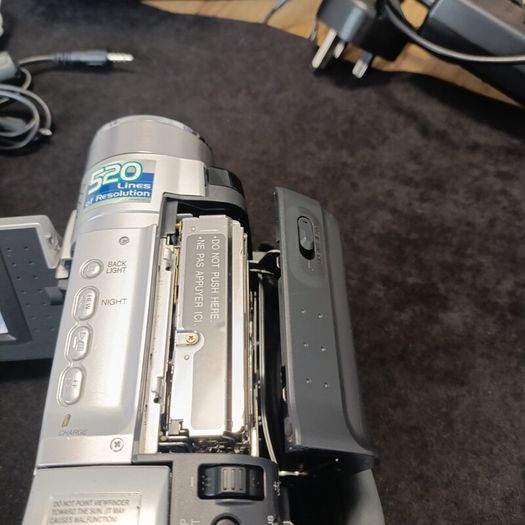 JVC GR-DVL 160EK Mini DV Camcorder Made In Japan