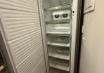 Whirlpool Upright Freezer Inox UW8 F2C XLSB UK 2