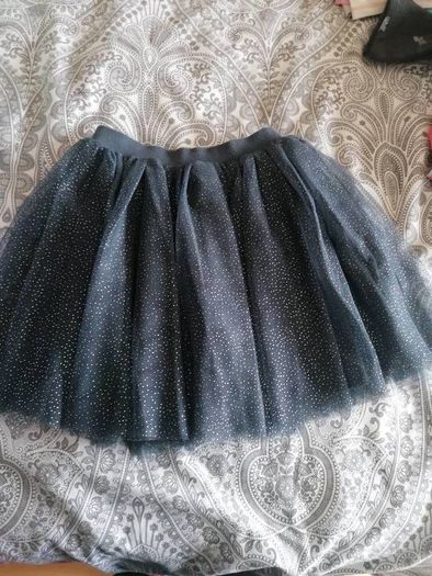 girls skirt