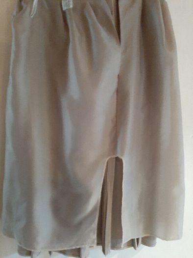 vintage pleated skirt