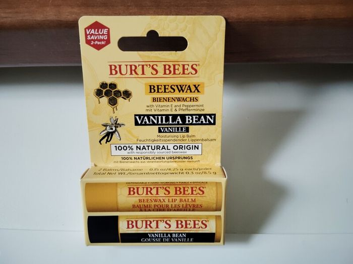 Burt's bees Lip Balm 2 pack - New