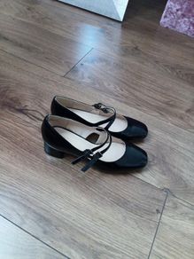 women shoes