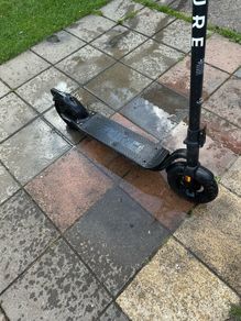 Pure electric scooter
