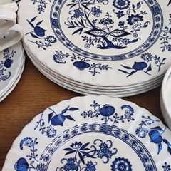 44 pcs Vintage J & G Meakin Ironstone Blue Nordic Onion Pattern Hand Engraving Made In England