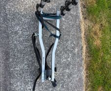Peruzzo 4 bike rack for car hitch