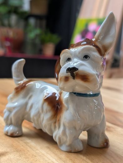 German porcelain terrier