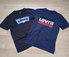 Levi's T-shirt x 2