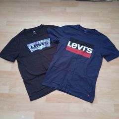 Levi's T-shirt x 2