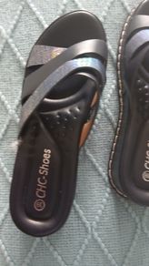 sandles
