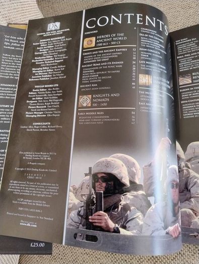 Commanders history's greatest military leaders by R G Grant hardback with dustcover in very good condition coffee table size book 350 pages FREE STANDARD POSTAGE INCLUDED