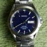 Seiko Sapphire Midsize Mens Watch Blue Dial Battery- works well Image 2