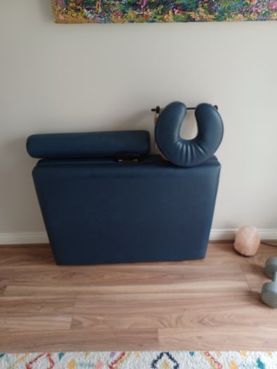 Massage bed